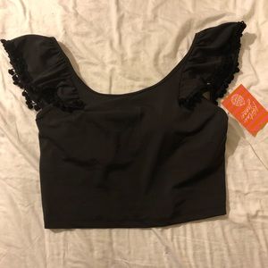 NWT Flounce Kortni Jeane top size large